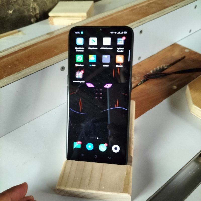 Stand Hp Dari Jati Belanda|Stand Hp Kayu