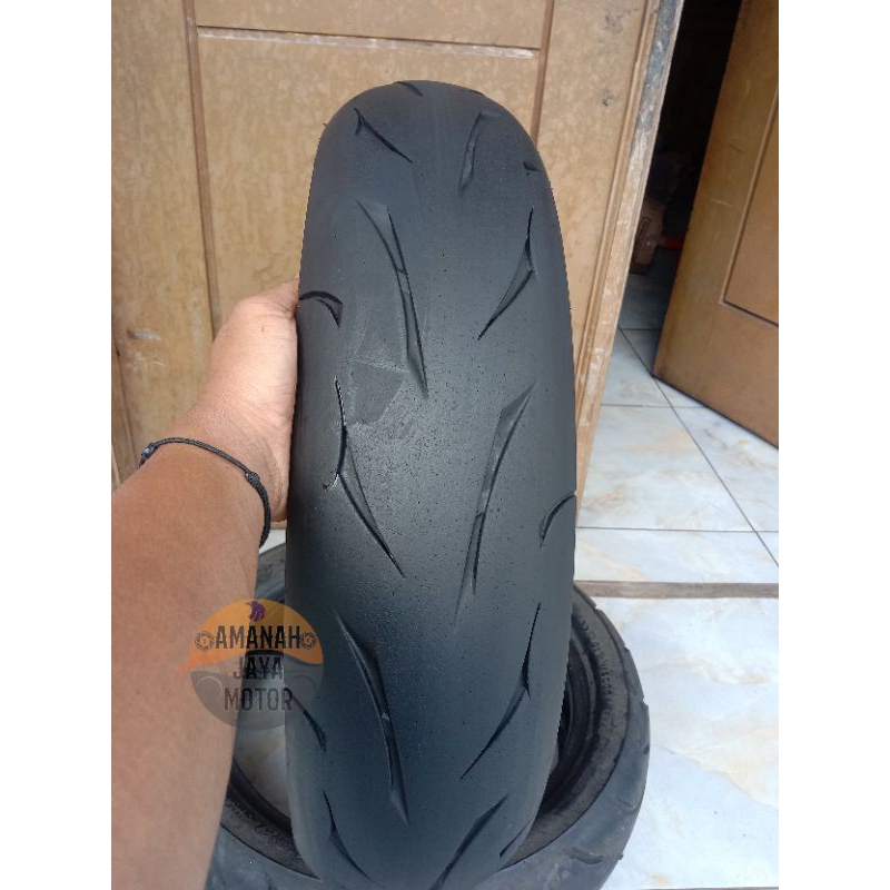 Ban Copotan SWALLOW SLASH Ukuran 120/70_17 Ring17 Tubles