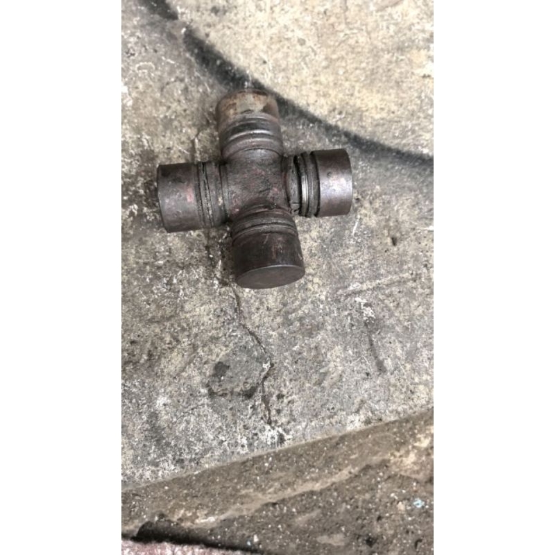 Cross joint truk Mercy 911