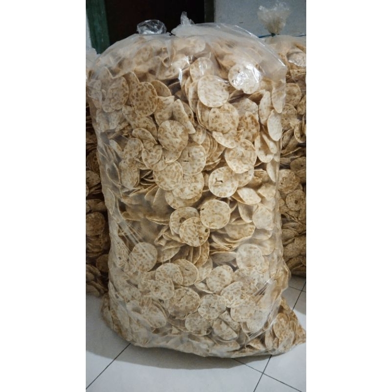 

KERIPIK TEMPE SAGU ENAK (250gr)