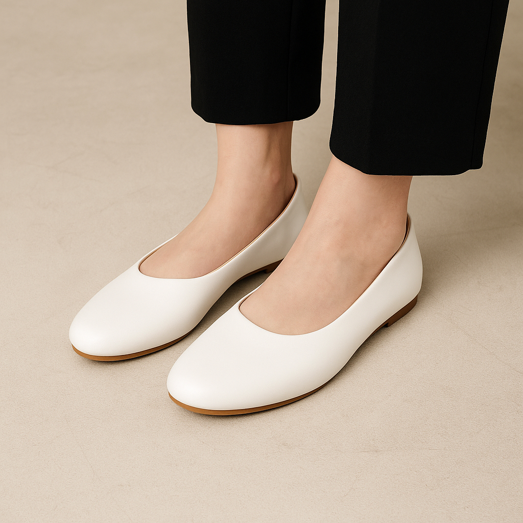 FLATSHOES BIG SIZE 45 44 43 42 41 40 Sepatu Wanita Kaki Jumbo White-Putih
