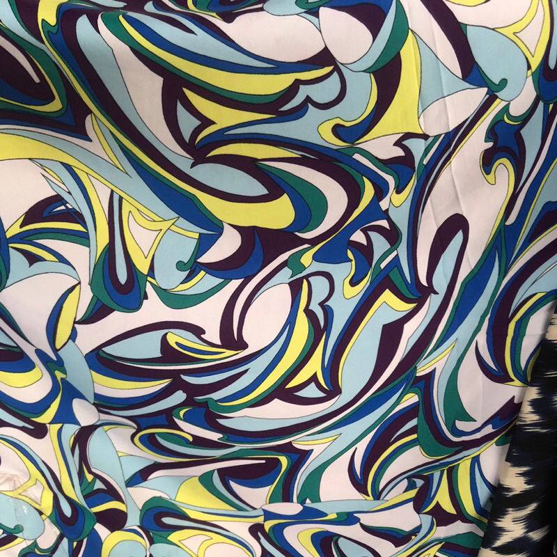 kain satin silk motif - kain satin silk motif abstrak - kain satin silk motif premium lqd