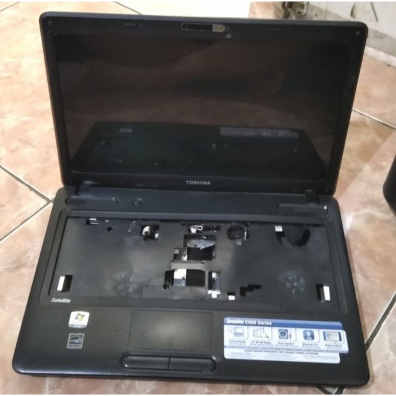 Kesing casing casing case laptop Toshiba C600 C605