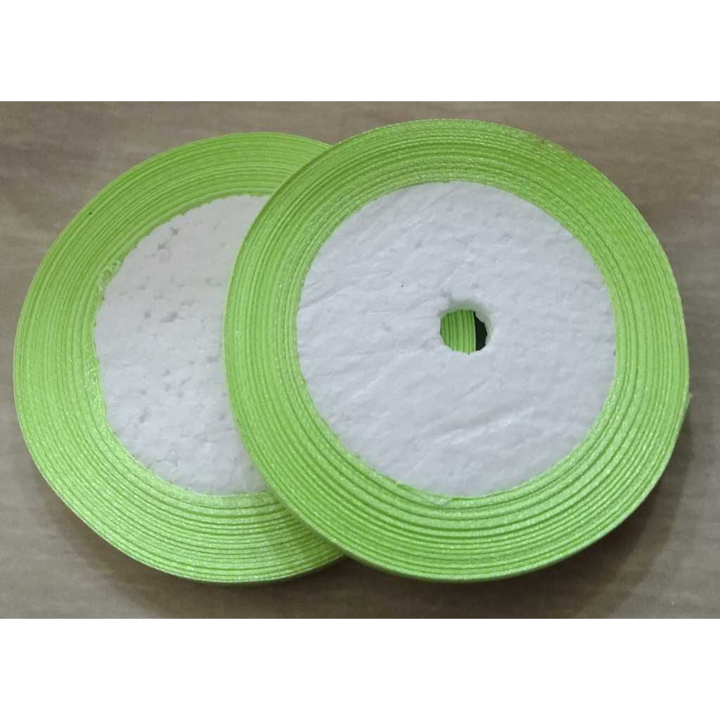 

Pita Satin 1/4 Inchi atau 0,6cm Warna Hijau Mint Jual Perpcs