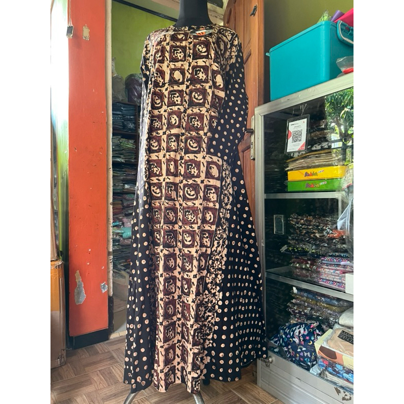 Gamis dan Daster Kaos Sogan Bee Batik