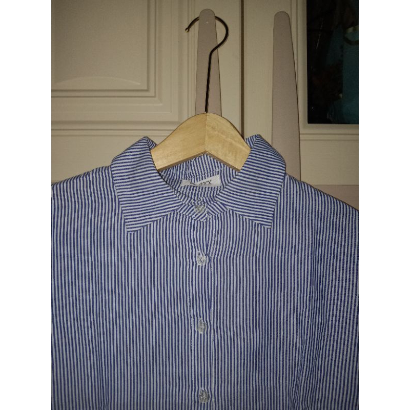 Kemeja/Blouse wanita biru garis-garis