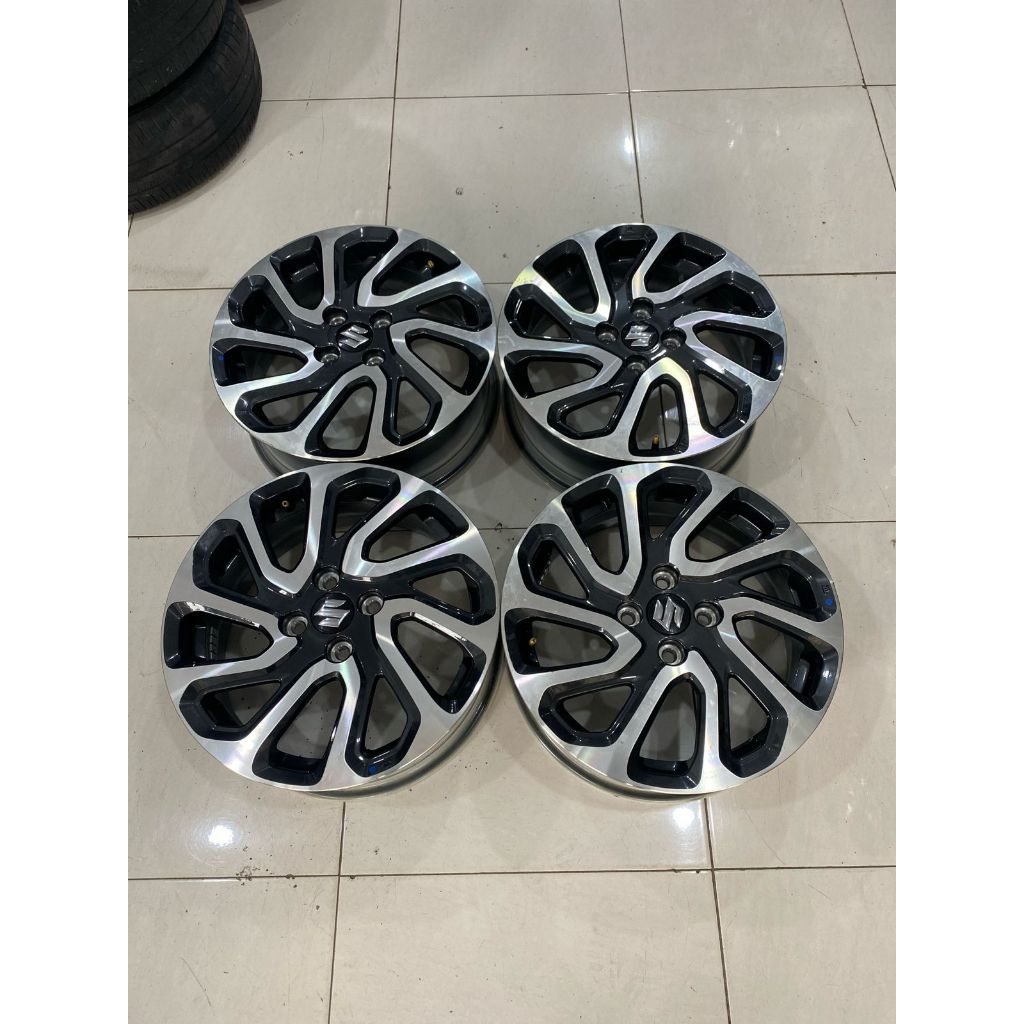 VELG MOBIL BEKAS STD BALENO R16 BUAT IGNIS SWIFT SPLAS VIOS YARIS JAZZ DLL