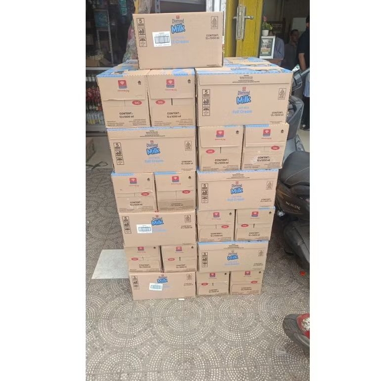 SUSU UHT DIAMOND SUSU  FULL CREAM MILK (1DUS)