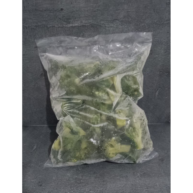 

Frozen Broccoli / Brokoli Beku 1kg