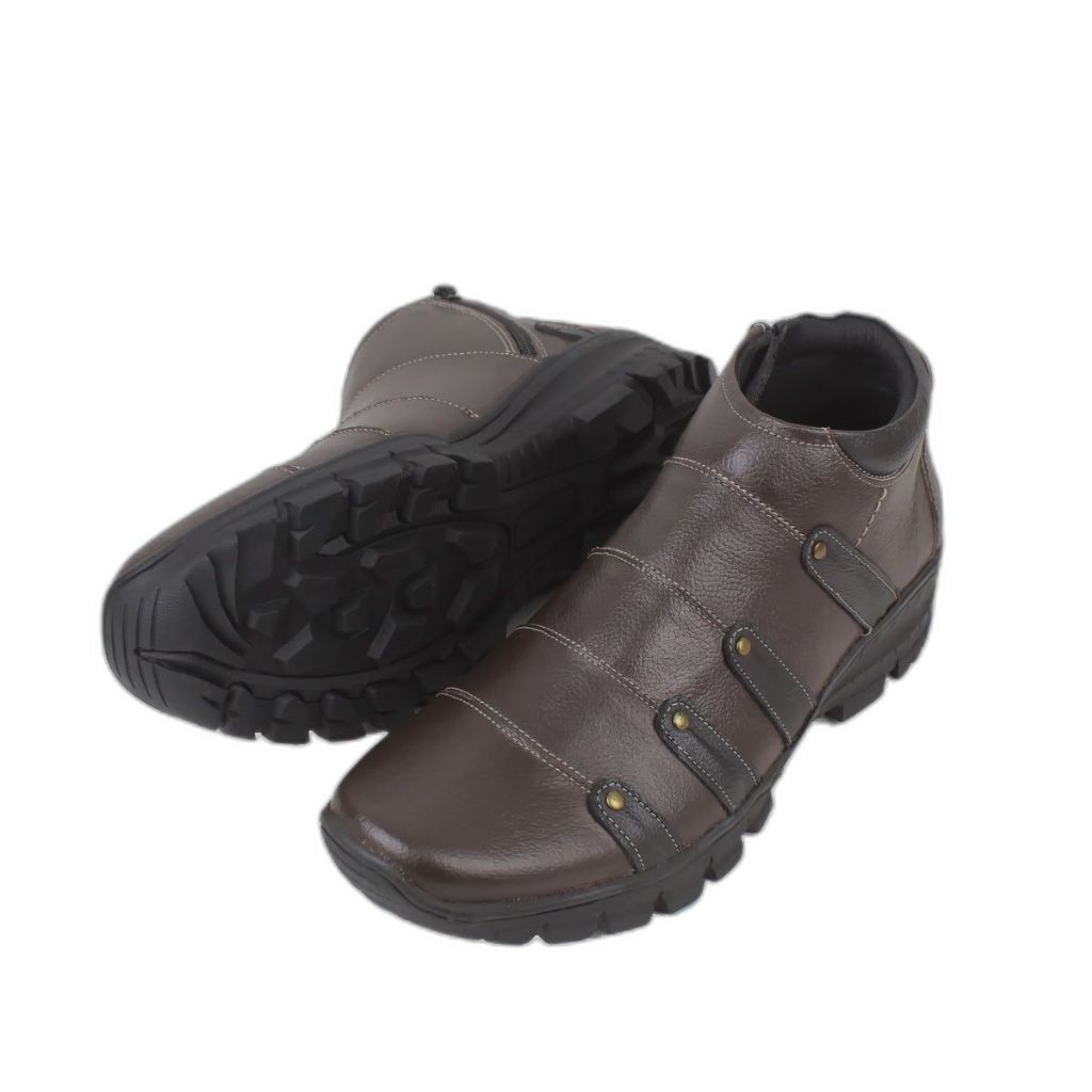 Sepatu Boot Kulit Pria Model Casual Semi Boot Resleting