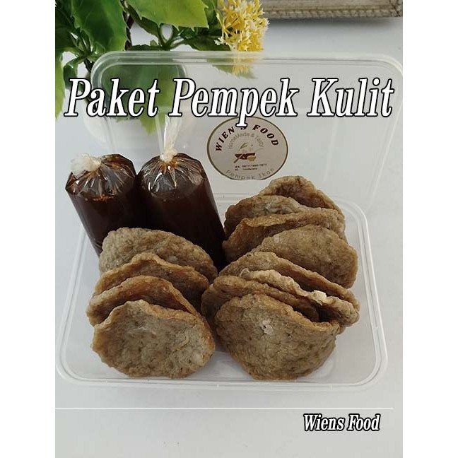 

Pempek Kulit Ikan 12 pcs Cuko 200ml