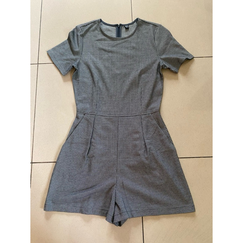 Uniqlo one piece (New)