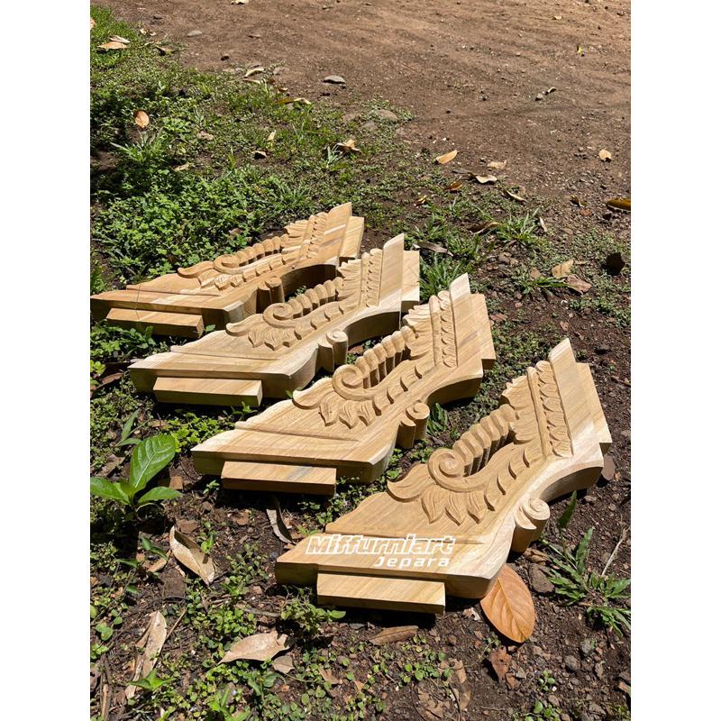 KATEK KONSUL SIKON JOGLO ORNAMEN UKIRAN JOGLO PENYANGGA TIANG RUMAH KAYU