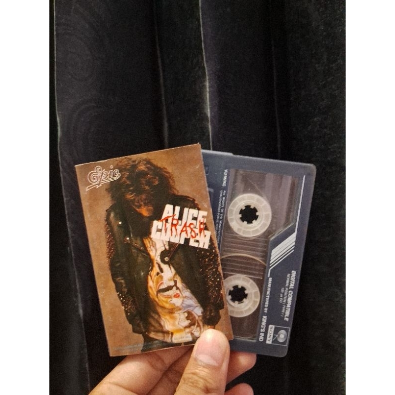 Kaset Pita Alice Cooper Original