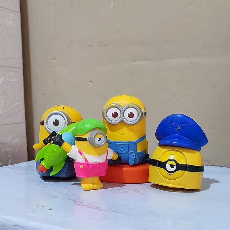 Mainan anak preloved hadiah happy meal Edisi Minion murah meriah