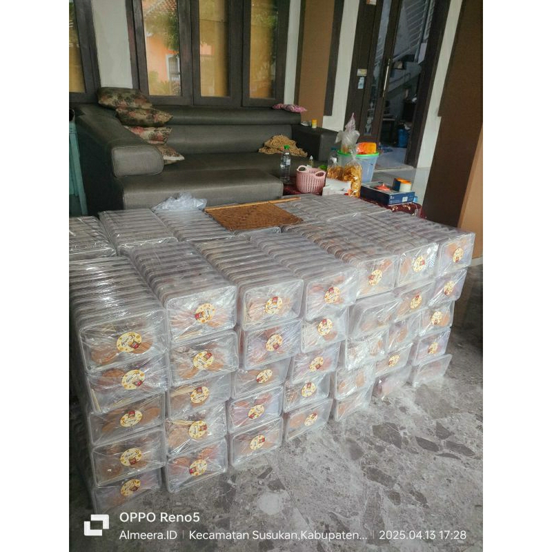 

Permen Dalgona Candy Squid Game Viral Ukuran 7cm 1box Isi 10pcs