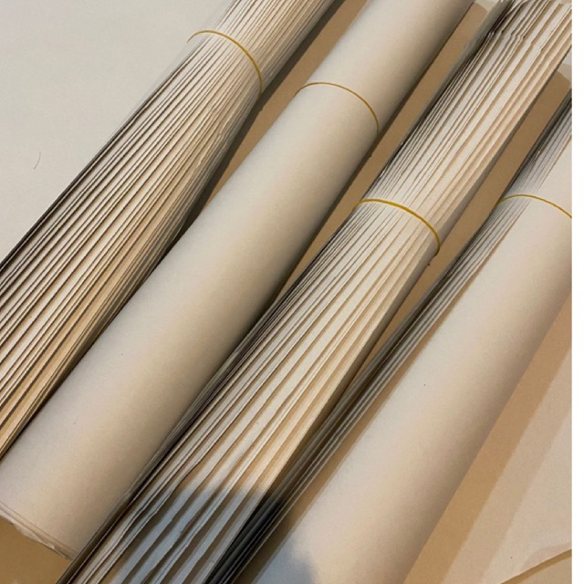 

[ READY STOCK ] (20 lembar) Kertas Pola Jahit baju ukuran 65x100cm