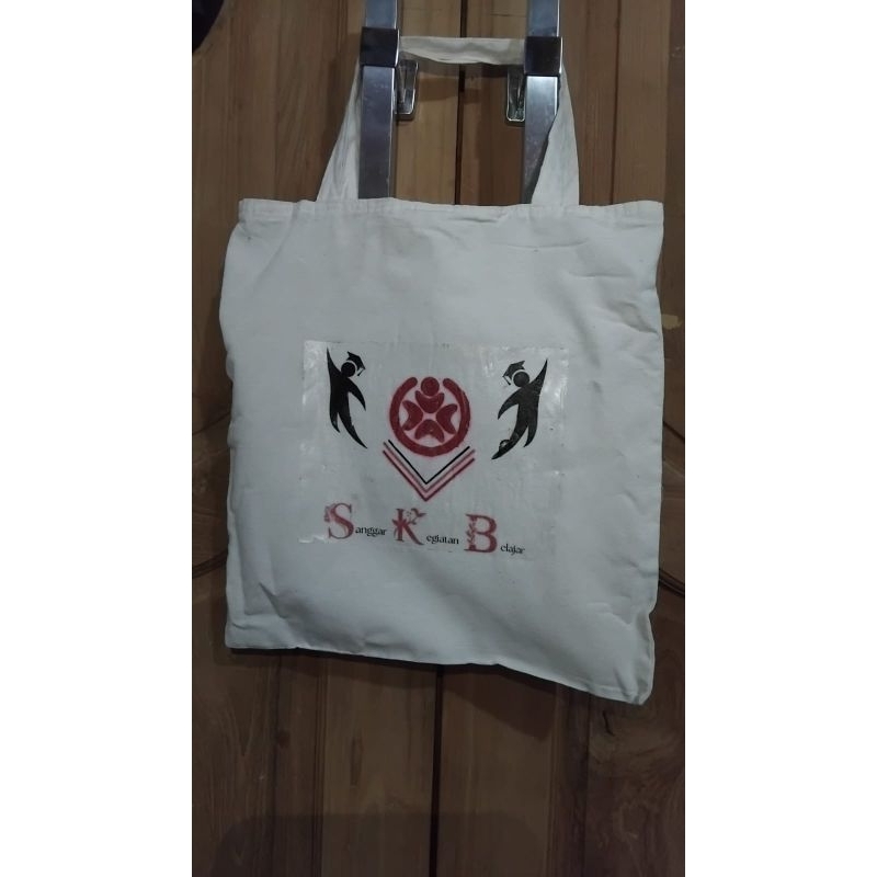 Totebag Sablon (bahan belacu)