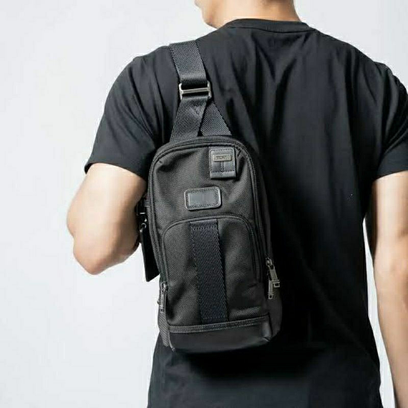 Tas  Tumi Selempang Fife Hitam Black Free Embos Slempang Bahu Crossbody Slingbag Sling Branded  Tumi