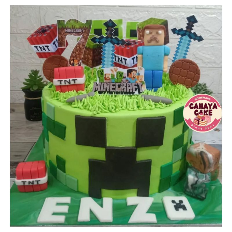 

Kue Ulang Tahun Minecraft / Minecraft Cake / Kue Ultah Karakter Minecraft