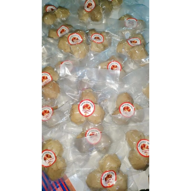 

Bakso Keju Pedas Frozen Rimuz (Isi 3 biji free sambal) PACKING KARDUS