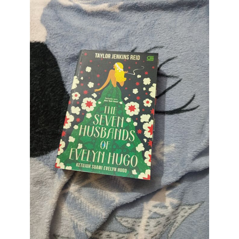 preloved novel romance Evelyn Hugo