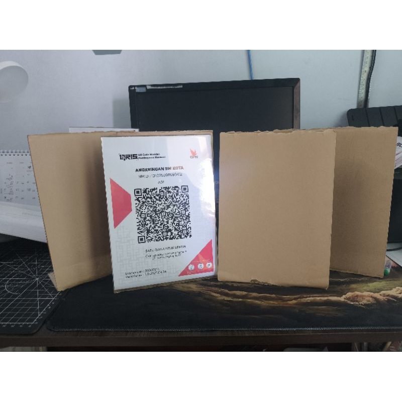 

Akrilik A5 Qris / Brosur / Menu / Nomor Meja + Cetak
