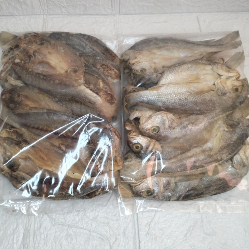 

250 gram ikan asin kepala dua / ikan belah / ikan kering segar