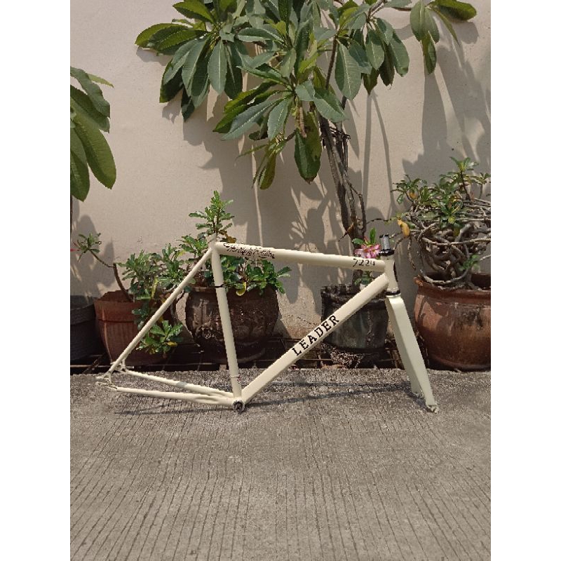 FRAME SEPEDA FIXIE LEADER 722 TS CHROMOLY BUKAN VISP PCOLITE TSUNAMI ARDENTLY 71 77 BRAIN SOLOIST BA