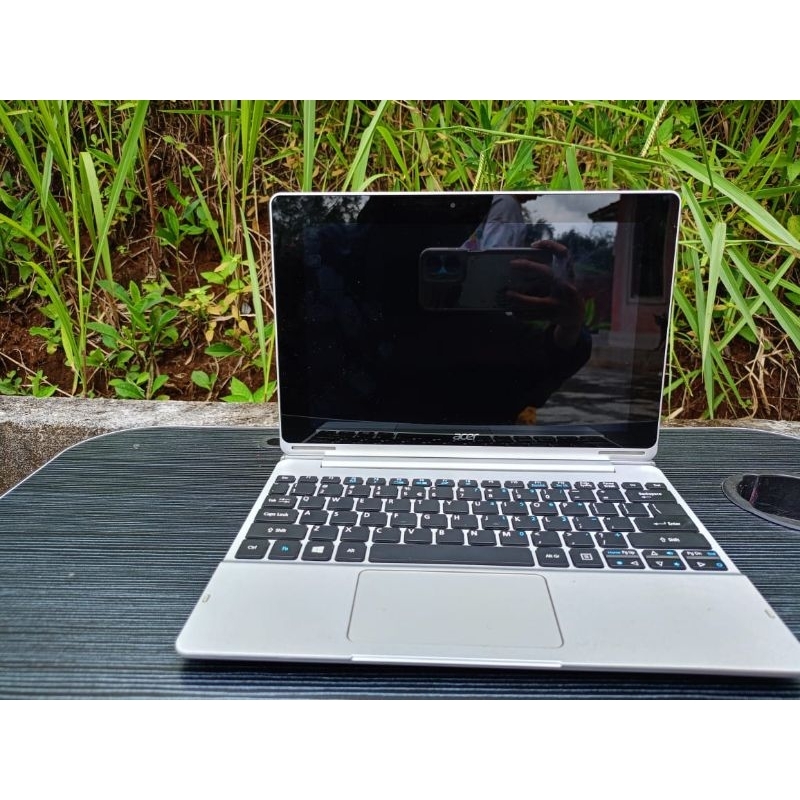 Super Ngebut anti lelet dgn SSD Tablet Windows Acer Aspire SW5-012P Processor Intel Atom Z3735F VGA 