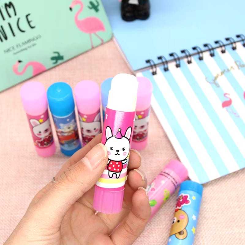 

PERALATAN ATK GLUE STICK/ LEM KERTAS MOTIF KARTUN