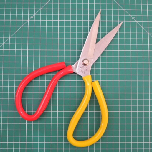 

Gunting Kodok LDH - Gunting Kain Merah Kuning Stainless LDH