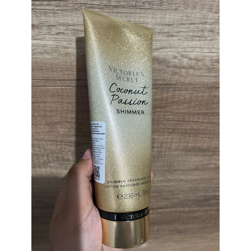 [MURAH] VICTORIA’S SECRET Lotion Parfume (Coconut Passion Shimmer) -