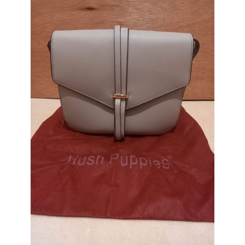 [Preloved] Tas Hush Puppies Sling Bag