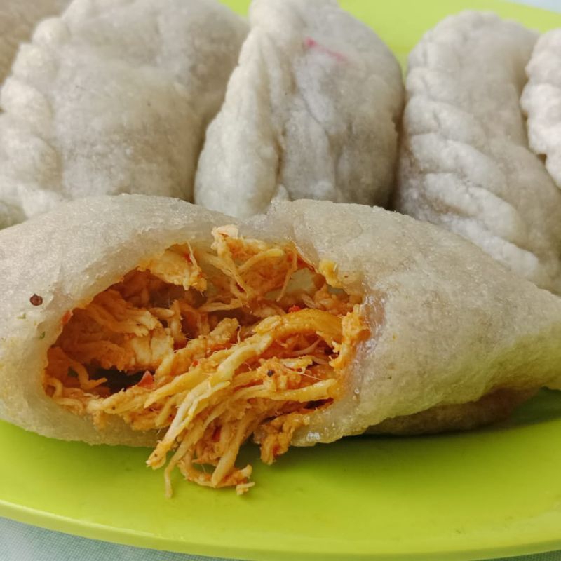 

Cireng isi ayam suir cimol bojot