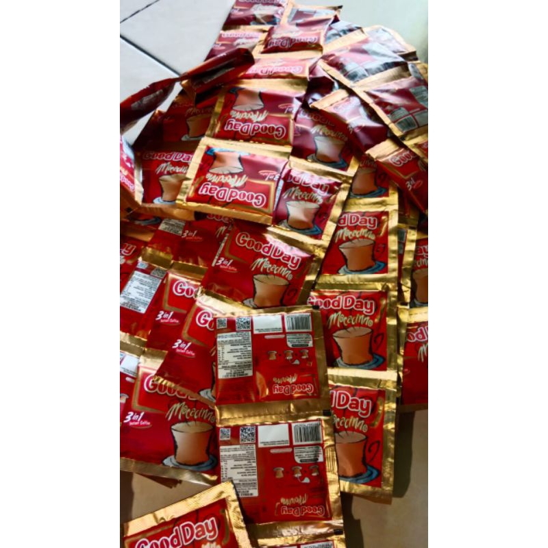 

good day mocacinno 1 renteng isi 10 pcs murah banget