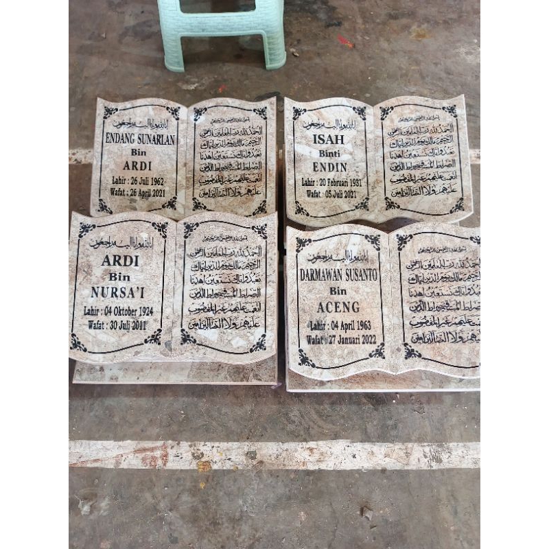 Soreshop_ Batu Nisan Granit Tile Motip 40X30/Maesan Granit +Pcking Kayu