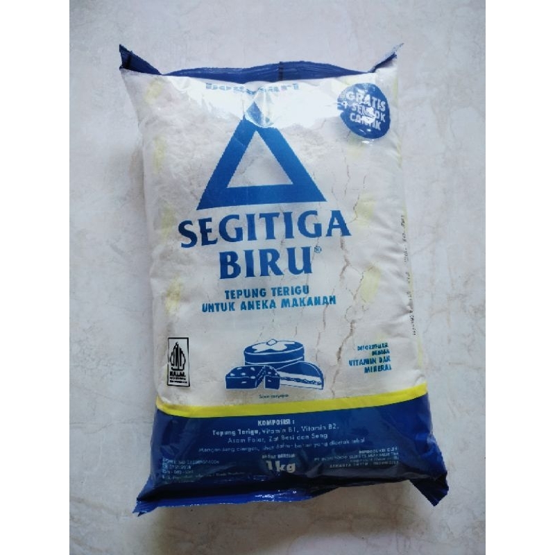 

Tepung Terigu Segitiga Biru 1 kg