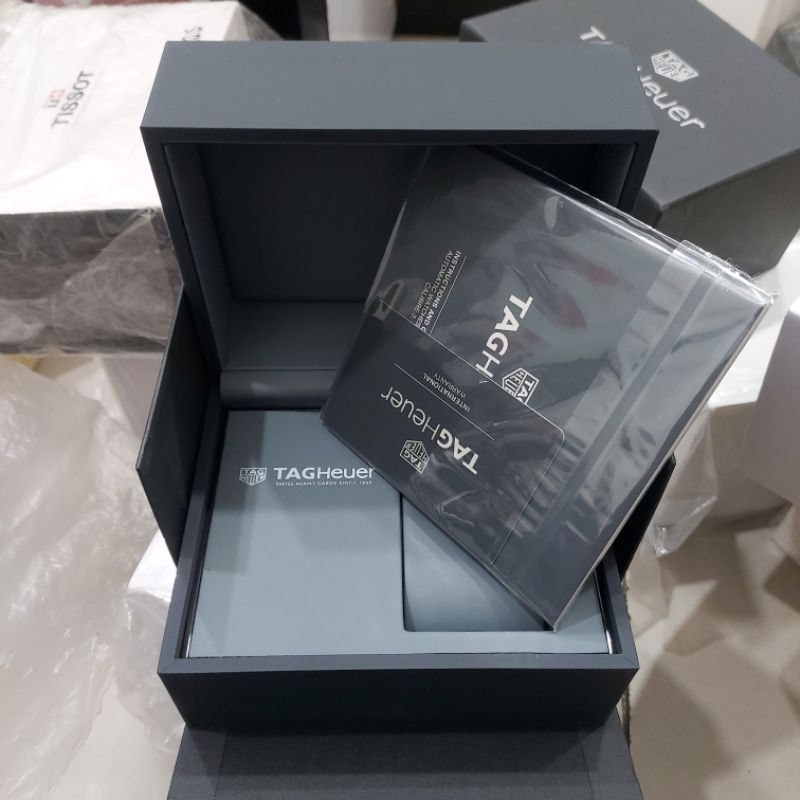 BOX JAM TANGAN ORIGINAL TAG HEUER / KOTAK BOX JAM TANGAN TAG HEURER ORIGINAL