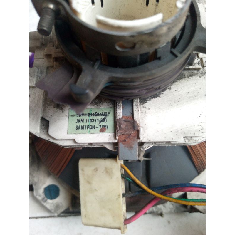 yoke, konde TV tabung slim 21inc merk Sanyo non EW.