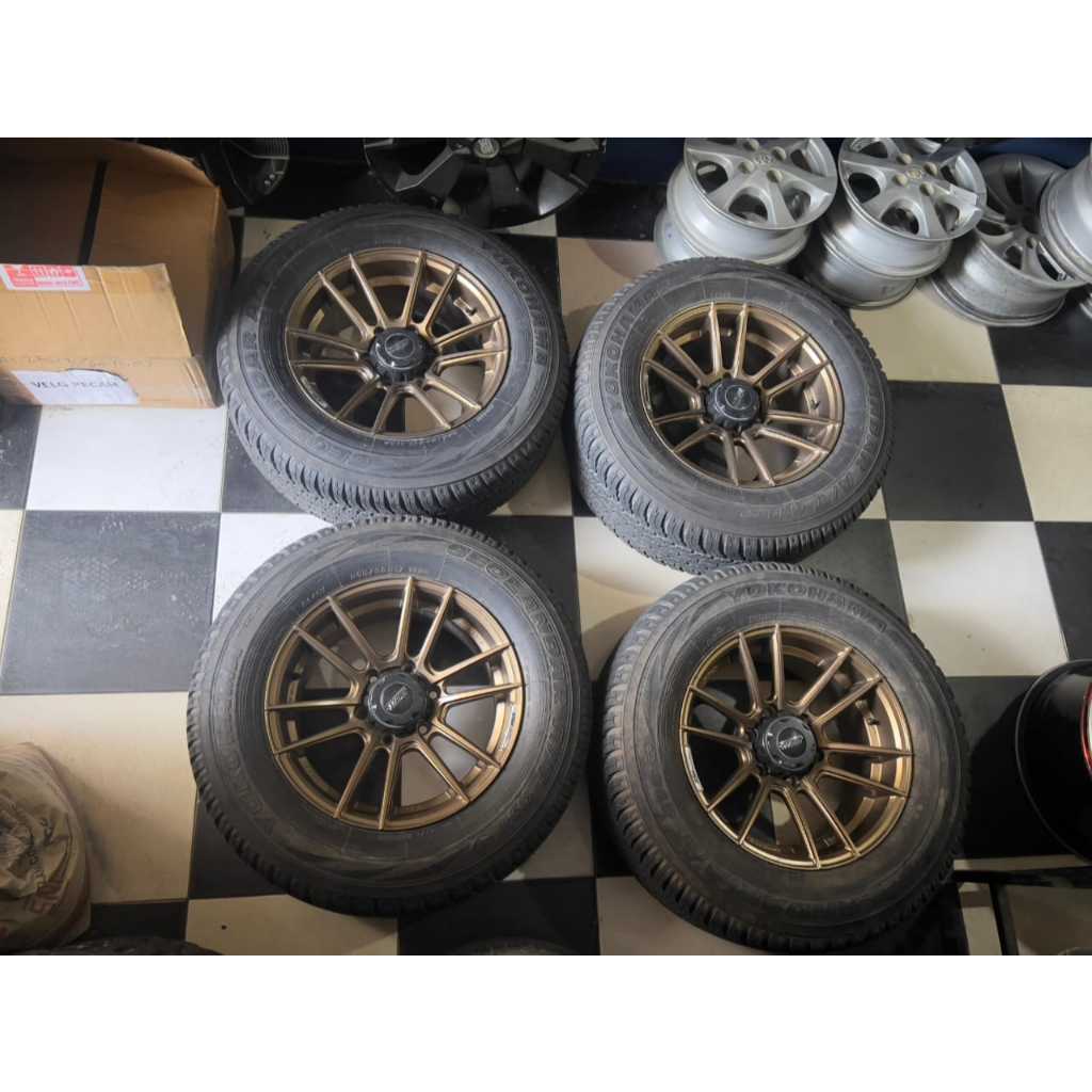 VELG MOBIL RACING SSW RING 17 LEBAR 8,5 PCD 6X139 ET20 + BAN YOKOHAMA 265 65 R17 FORTUNER PAJERO HIL