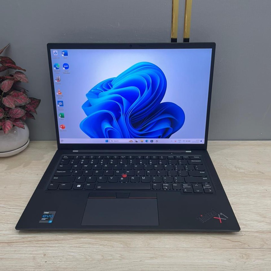 LAPTOP LENOVO THINKPAD X1 CARBON i5 i7 GEN11 RAM 16GB
