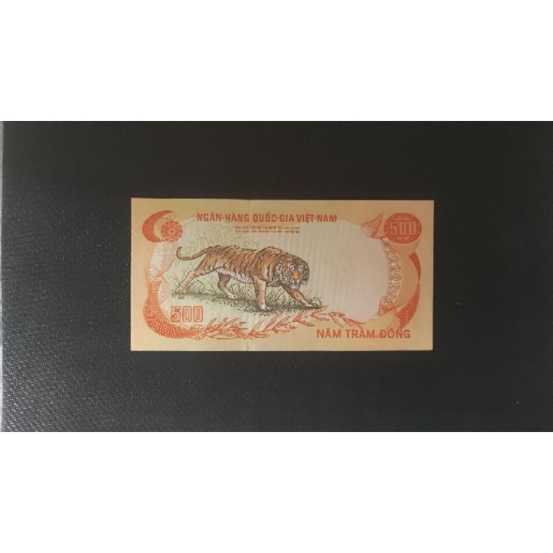 Uang 500 dong Vietnam