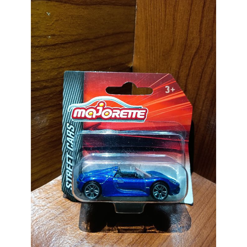 A089 - MOJORETTE STREET CARS