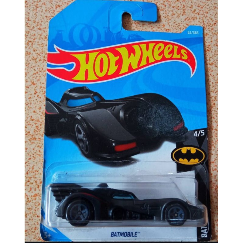 Hot wheels Batmobile