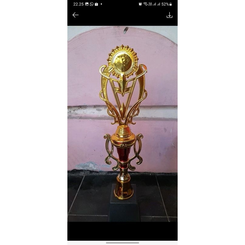 piala badan terompet