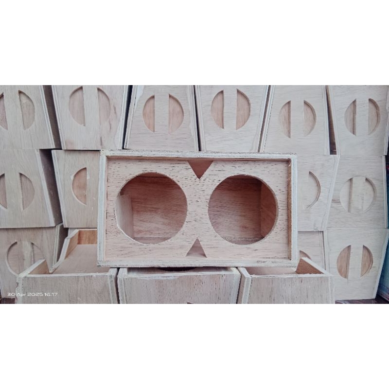 BOX SPEAKER ARRAY 4 INCH DOBEL - MINIATUR SPEAKER ARRAY 4 INCH DOBEL