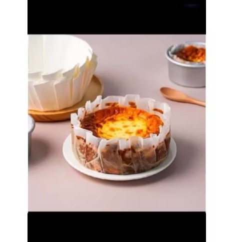 

Basque burnt cheesecake diameter 20cm
