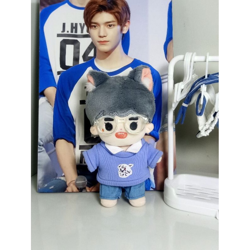 [READY STOCK] PLUSHIE DOLL 15CM NCT TAEYONG "WOLFFY TAEYONG"