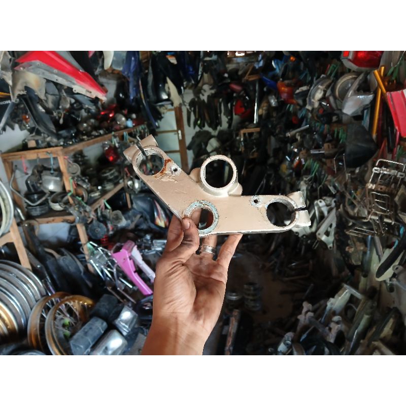 segitiga atas Kawasaki ninja r original